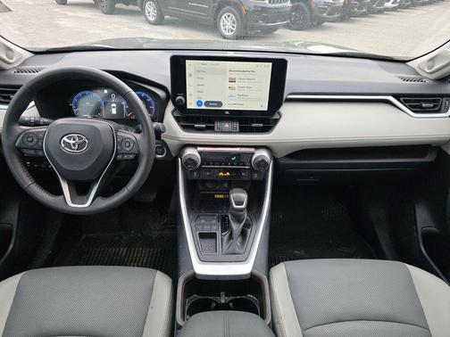 2025 Toyota RAV4 Limited