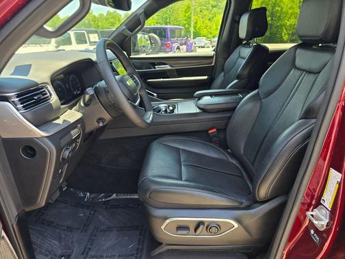 Velvet Red Pearlcoat 2024 Jeep Wagoneer L Series II 4x4
