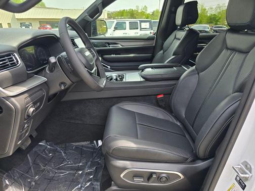 2026 Jeep Grand Wagoneer L Limited Altitude 4x4