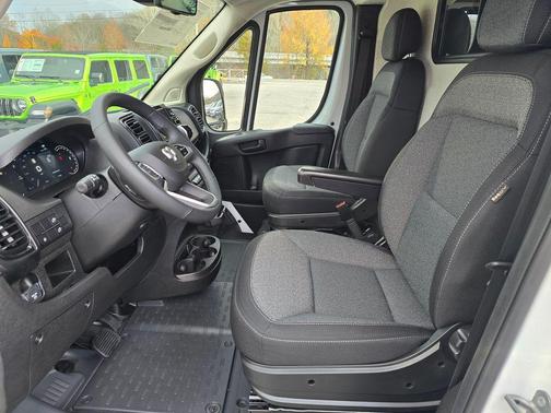 2026 RAM ProMaster 3500 Window Van High Roof