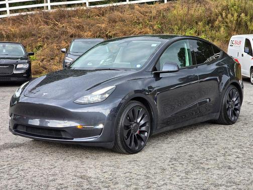2025 Tesla Model Y Performance Dual Motor All-Wheel Drive