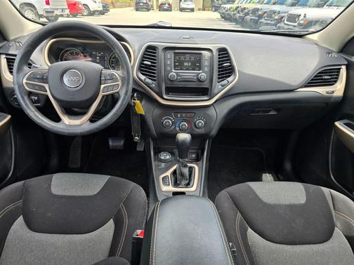 Light Brownstone Pearlcoat 2017 Jeep Cherokee Sport
