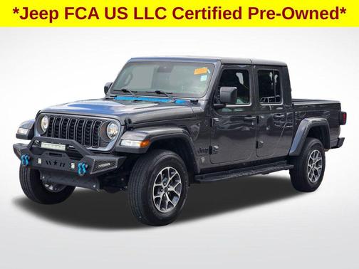 Granite Crystal Metallic Clearcoat 2024 Jeep Gladiator Sport S