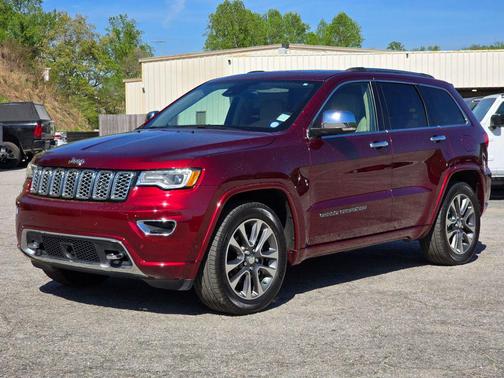 Velvet Red Pearlcoat 2018 Jeep Grand Cherokee Overland