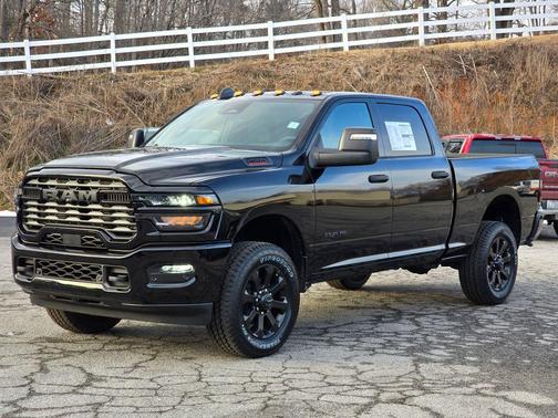 2026 RAM 2500 Big Horn Crew Cab 4x4 6'4' Box