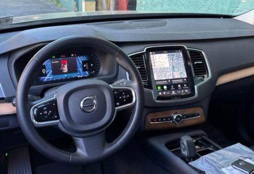 Denim Blue Metallic 2023 Volvo XC90 B6 Plus 6-Seater