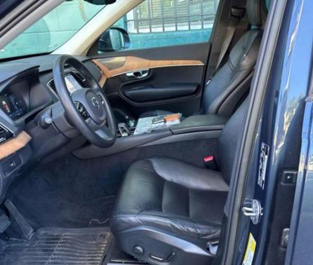 Denim Blue Metallic 2023 Volvo XC90 B6 Plus 6-Seater