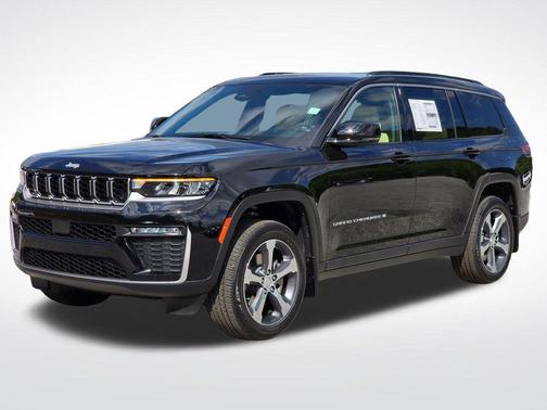 Diamond Black Crystal Pearlcoat 2026 Jeep Grand Cherokee L Limited