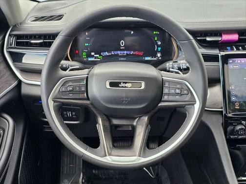 2024 Jeep Grand Cherokee 4xe Base
