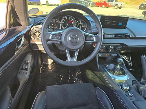 2024 Mazda MX-5 Miata RF Club