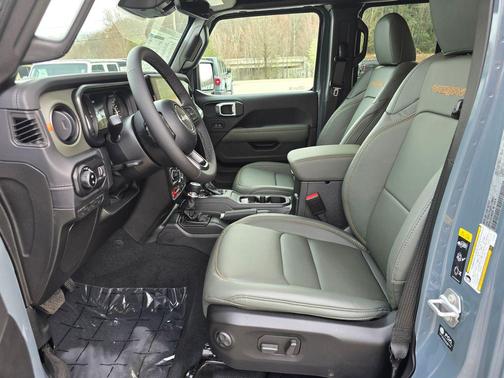 2026 Jeep Gladiator Mojave X 4x4