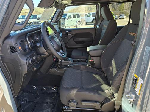 2026 Jeep Gladiator Mojave 4x4