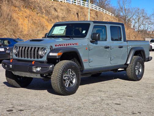 2026 Jeep Gladiator Mojave 4x4