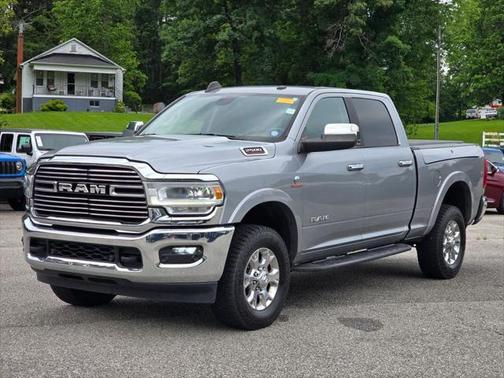 2020 RAM 2500 Laramie Crew Cab 4X4 6'4' Box