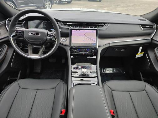 2025 Jeep Grand Cherokee L Overland