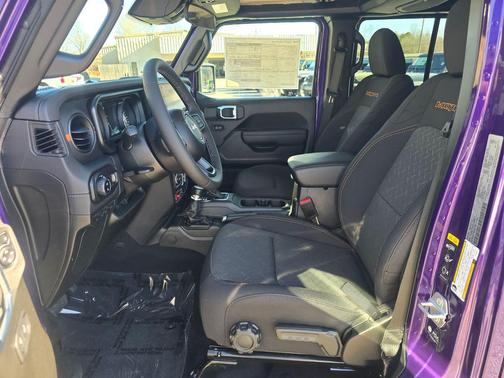 2026 Jeep Gladiator Mojave 4x4