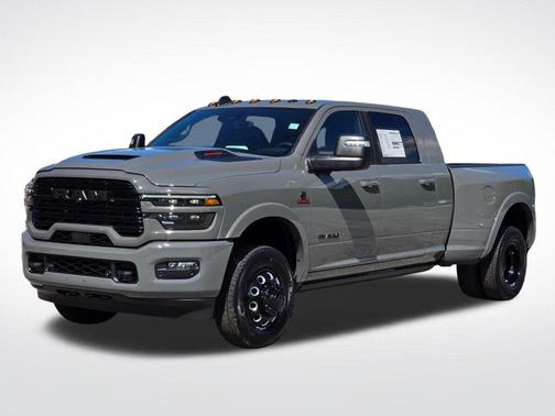 Ceramic Gray Clearcoat 2026 RAM 3500 Limited Mega Cab 4x4 6'4' Box
