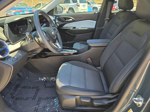 Cypress Gray 2025 Chevrolet Trax LT