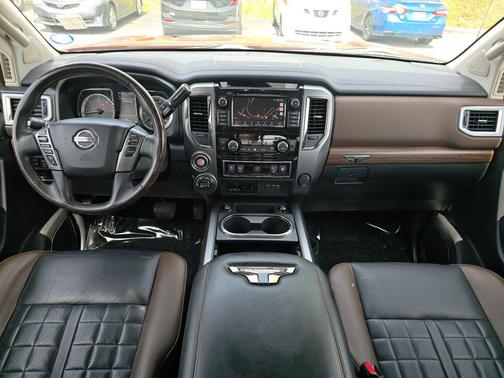 2019 Nissan Titan XD Platinum Reserve