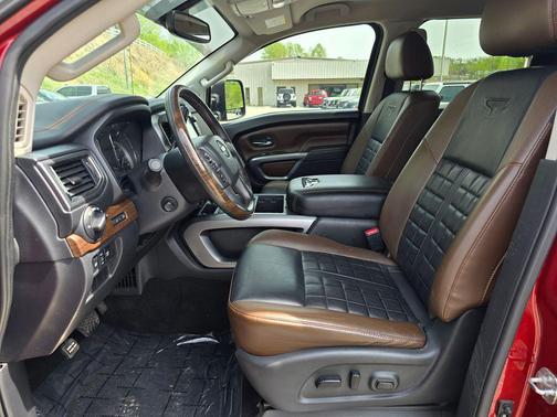 2019 Nissan Titan XD Platinum Reserve