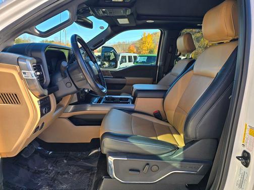2024 Ford F-350 Lariat