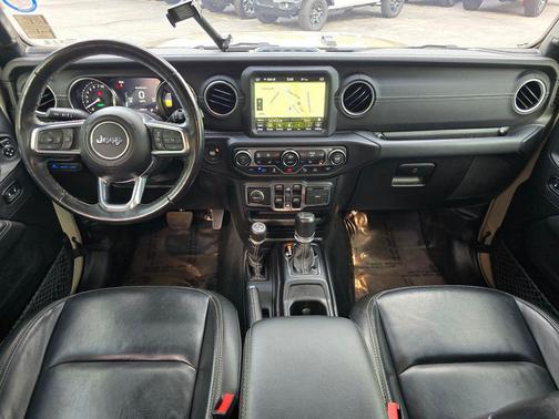 Limited Edition Gobi Clearcoat 2022 Jeep Wrangler Unlimited 4xe Sahara