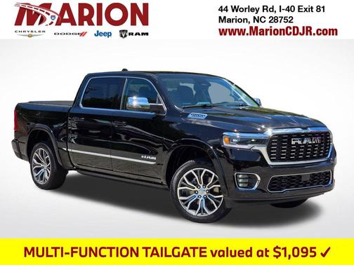 Diamond Black Crystal Pearlcoat 2026 RAM 1500 ST