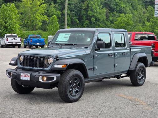 2025 Jeep Gladiator Sport
