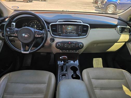 2018 Kia Sorento EX