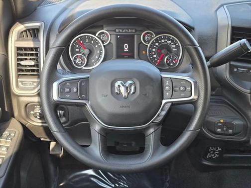 2025 RAM 2500 Tradesman Crew Cab 4x4 6'4' Box