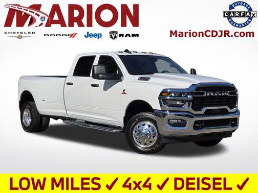 Bright White Clearcoat 2025 RAM 3500 Tradesman Crew Cab 4x4 8' Box