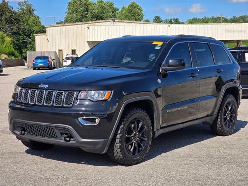 2021 Jeep Grand Cherokee Laredo