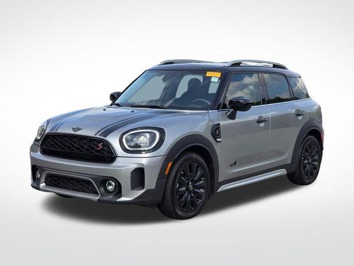 Melting Silver III Metallic 2024 MINI Countryman Cooper S ALL4