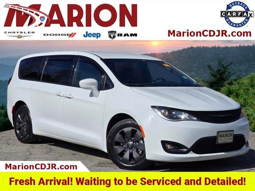 2020 Chrysler Pacifica Hybrid Touring L