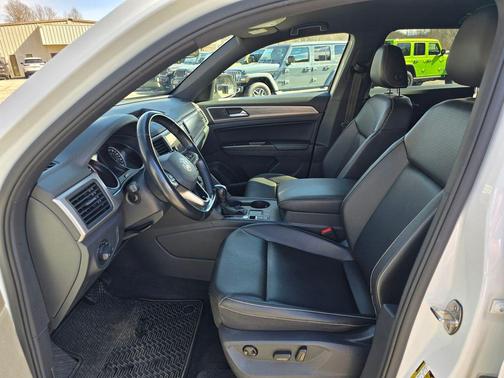 2020 Volkswagen Atlas Cross Sport 3.6L V6 SE w/Technology