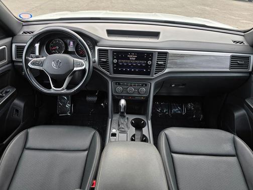 2020 Volkswagen Atlas Cross Sport 3.6L V6 SE w/Technology