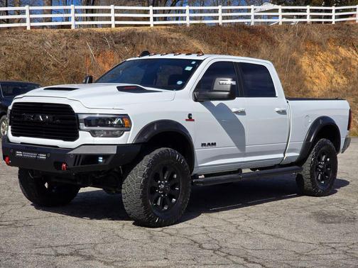 2024 RAM 2500 Laramie Crew Cab 4x4 6'4' Box