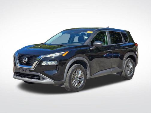 Super Black 2023 Nissan Rogue S