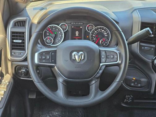 Ceramic Gray Clearcoat 2026 RAM 2500 Black Express Crew Cab 4x4 6'4' Box