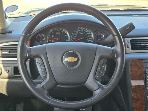 Black 2007 Chevrolet Avalanche 1500 LTZ