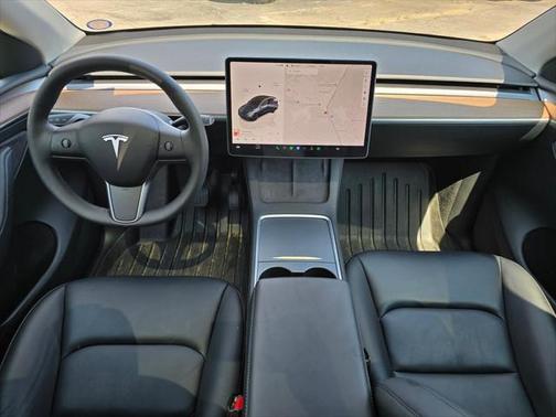 2024 Tesla Model Y Long Range Dual Motor All-Wheel Drive