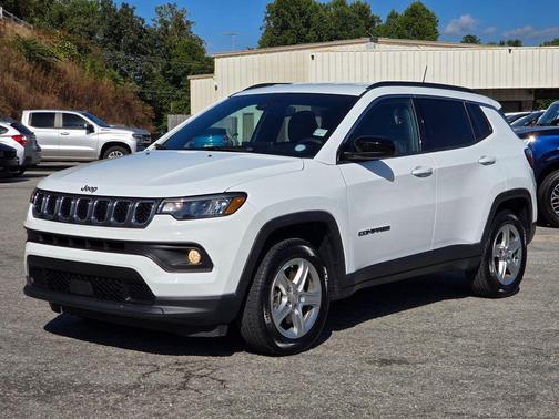 2023 Jeep Compass Latitude