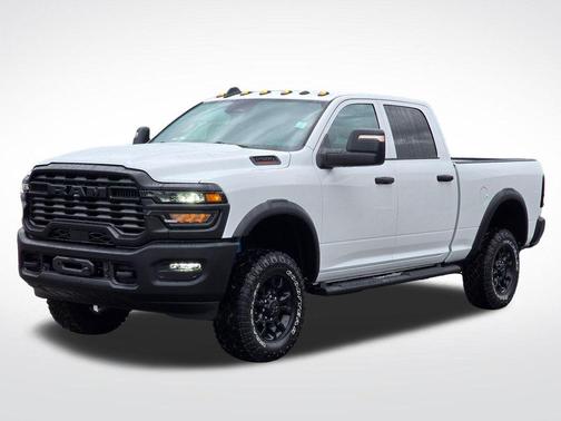 2026 RAM 2500 Tradesman Crew Cab 4x4 6'4' Box