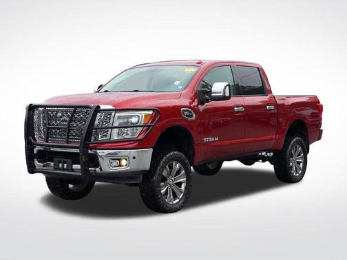 Cayenne Red 2017 Nissan Titan SL