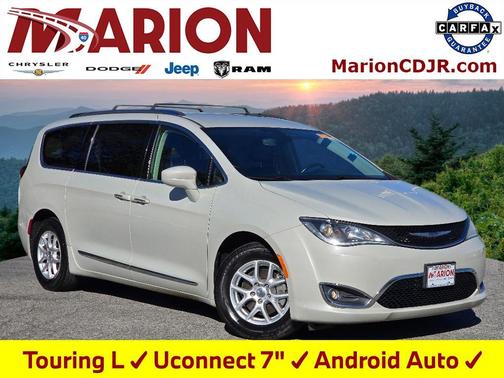 2020 Chrysler Pacifica Touring L