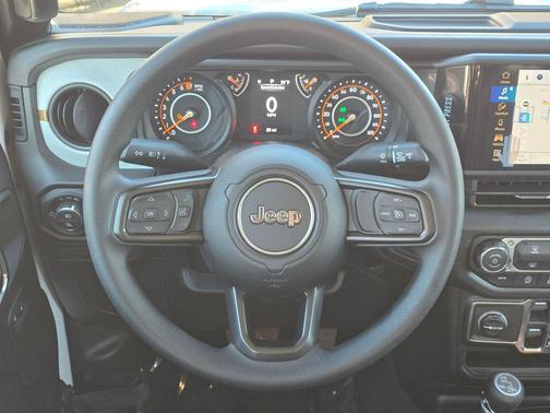 2026 Jeep Gladiator Sport