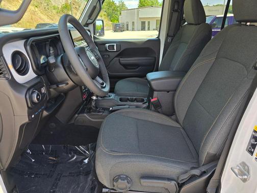 Bright White Clearcoat 2025 Jeep Wrangler 4xe Willys