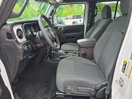 Bright White Clearcoat 2025 Jeep Wrangler 4xe Willys