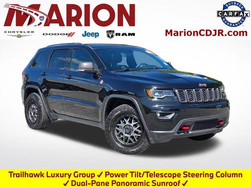 Diamond Black Crystal Pearlcoat 2018 Jeep Grand Cherokee Trailhawk