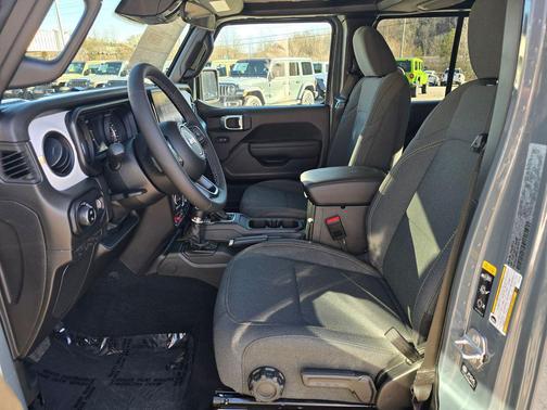 2026 Jeep Gladiator Willys 4x4